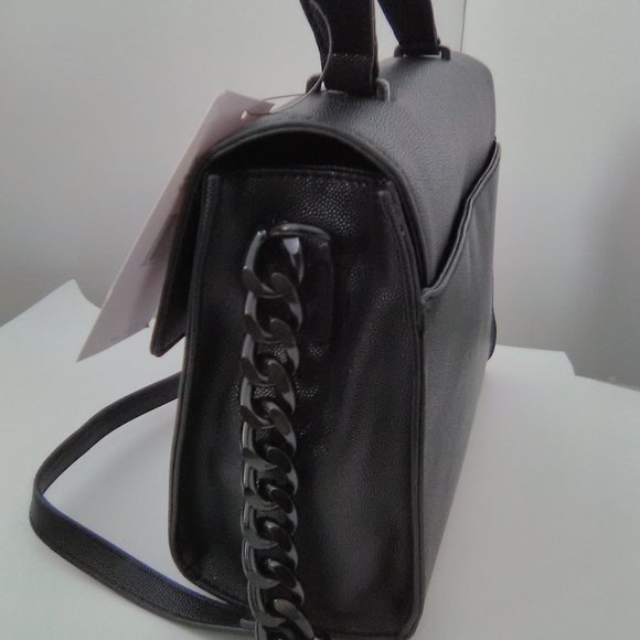 Betsey Johnson Color Black Faux Leather/Rope Chain Shoulder Bag Pocketbook NWT - Picture 9 of 9